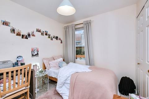 3 bedroom flat for sale, South Street, St Andrews, KY16