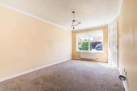 2 bedroom end of terrace house to rent, Meadowgate Croft, Wakefield WF3