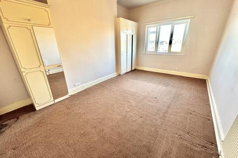 2 bedroom apartment for sale, Prince of Wales Terrace, North Yorkshire YO11