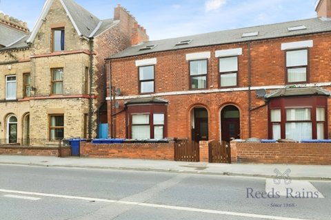 2 bedroom apartment to rent, Doncaster Road, North Yorkshire YO8