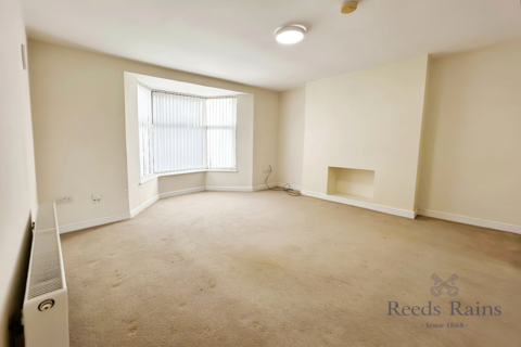 2 bedroom apartment to rent, Doncaster Road, North Yorkshire YO8