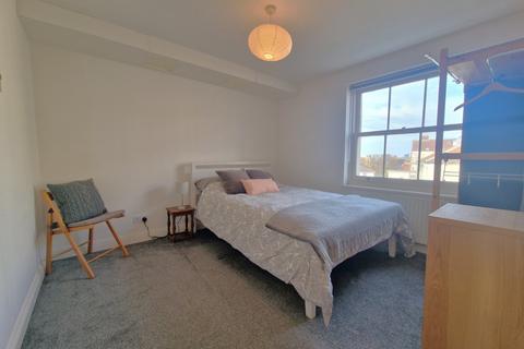 2 bedroom apartment for sale, South Parade, Hampshire PO4