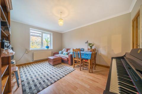 1 bedroom flat for sale, Borrodaile Road, Earlsfield