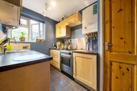 1 bedroom flat for sale, Borrodaile Road, Earlsfield