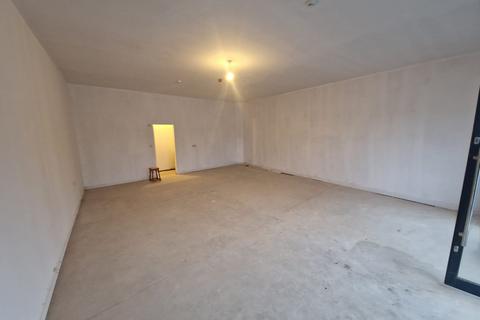 Property to rent, Lower High Street, Cradley Heath B64