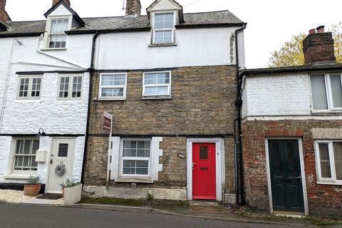 3 bedroom townhouse for sale, Mitre St, Buckingham