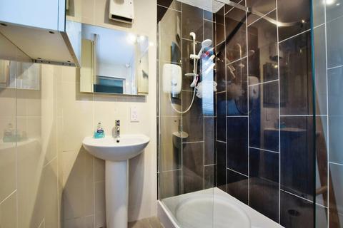 1 bedroom apartment for sale, Lacey Green, Cheshire SK9