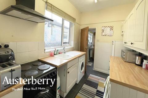 2 bedroom terraced house for sale, Taylor Street, Newcastle ST5