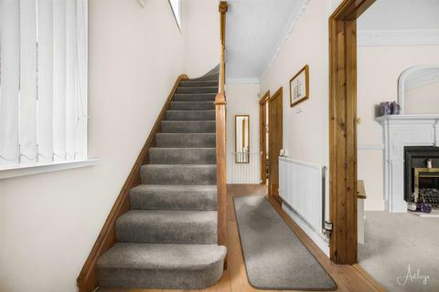 4 bedroom detached house for sale, Neath Road, Neath