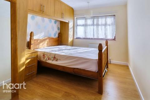 63 Pimpernel Road, Ipswich, IP2 0PX