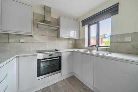 2 bedroom flat for sale, Aylesbury,  Buckinghamshire,  HP21