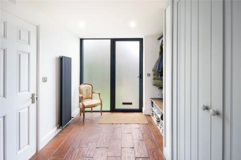 51 Goldman Close, London, E2 6EF
