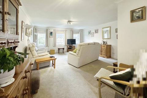 2 bedroom maisonette for sale, Lancaster Drive, Camberley, Surrey