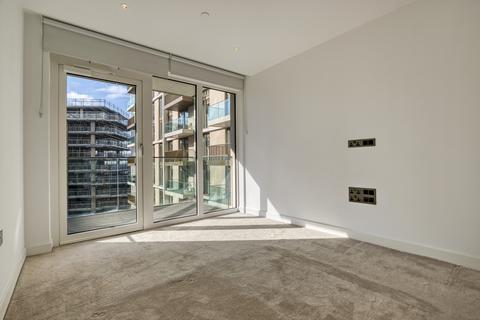 2 bedroom apartment to rent, Fountain Park Way, London W12