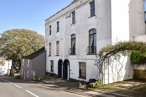 1 bedroom maisonette to rent, Pound Street, Lyme Regis, Dorset DT7