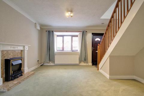 2 bedroom house to rent, Smedley Close, Beverley