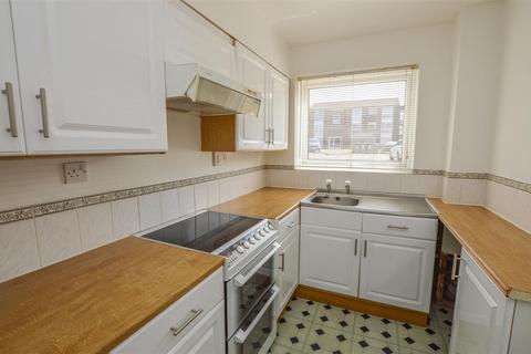 1 bedroom flat to rent, Ribbledale, London Colney