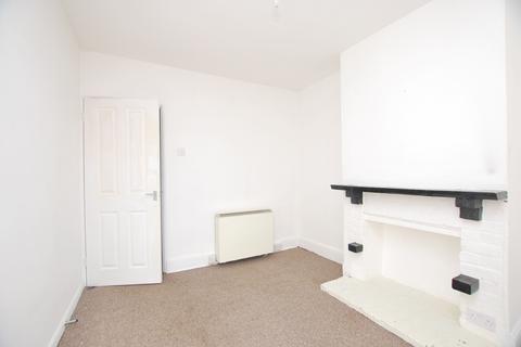 1 bedroom flat to rent, LEIGHTON ROAD