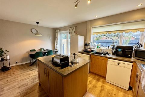 3 bedroom link detached house for sale, Wedderburn Road, Malvern