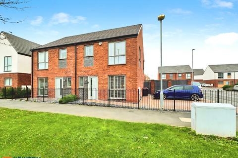3 bedroom semi-detached house for sale, Harker Close, Hucknall, NG15