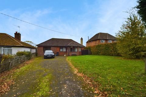 3 bedroom detached bungalow for sale, Baughurst Road, Tadley, RG26