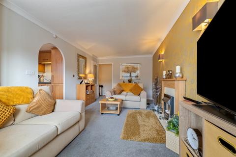 1 bedroom flat for sale, Flat 7, Homeglen House, 39 Maryville Avenue, Giffnock, Glasgow, G46