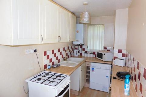 1 bedroom flat for sale, Meadway, Bradford