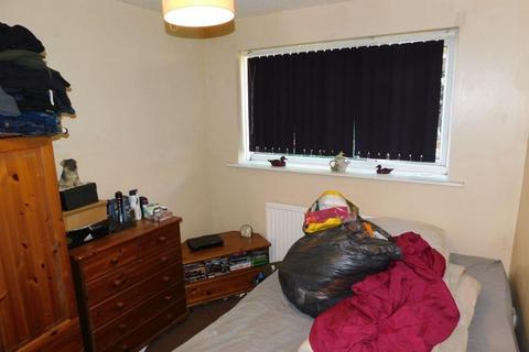 1 bedroom flat for sale, Meadway, Bradford