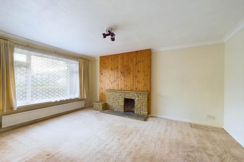 2 bedroom semi-detached house for sale, Leyburne Gardens, Chinnor