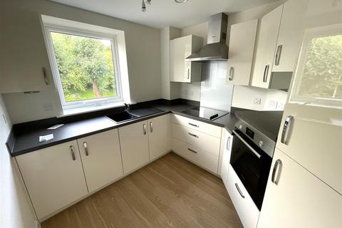 1 bedroom retirement property for sale, Lowry Way, Swindon