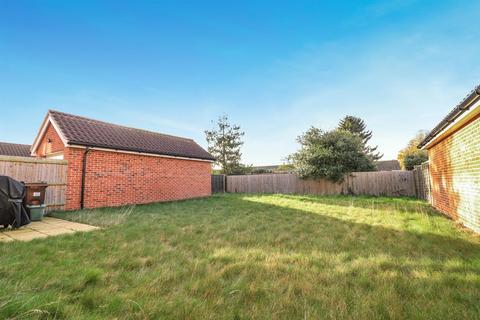 65 Orchard Way, Boreham, Chelmsford, CM3 3GQ