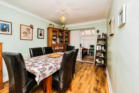 5 bedroom semi-detached house for sale, Russell Road, Liverpool L36