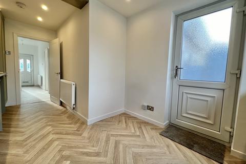 30 Devonshire Avenue, Thornton-cleveleys, FY5 4AT