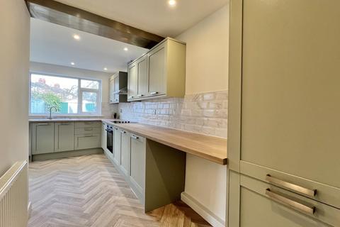 30 Devonshire Avenue, Thornton-cleveleys, FY5 4AT