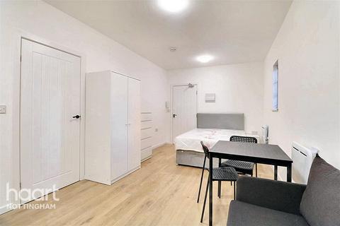 Studio to rent, Carlton Road, Nottingham