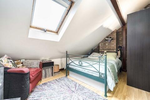 1 bedroom flat for sale, Brondesbury Park, London NW2