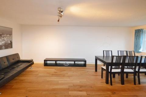 84 Wheat Sheaf Close, London, E14 9UY