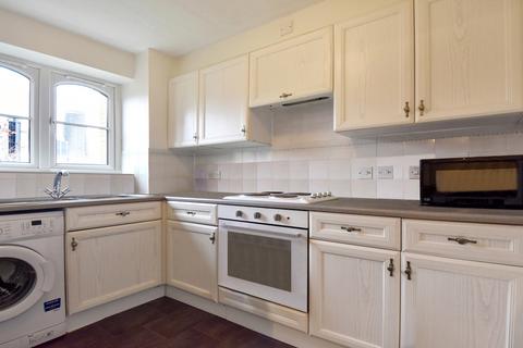 84 Wheat Sheaf Close, London, E14 9UY