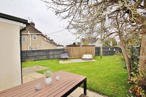 37 Schofield Avenue, Witney, OX28 1JR