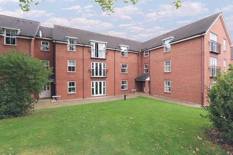 1 bedroom flat to rent, Romani Close, Warwick