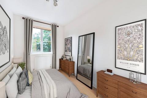 2 bedroom flat for sale, Newent Close, Peckham, London, SE15