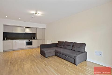 1 bedroom flat to rent, Falcondale Court, Lakeside Drive, NW10 7FR