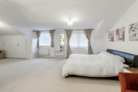 2 bedroom duplex for sale, Harley Drive, Milton Keynes MK7