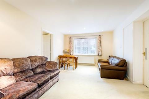 63 Kings Croft, Long Ashton, Bristol, BS41 9ED