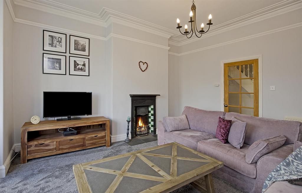 Sitting Room 3.jpg