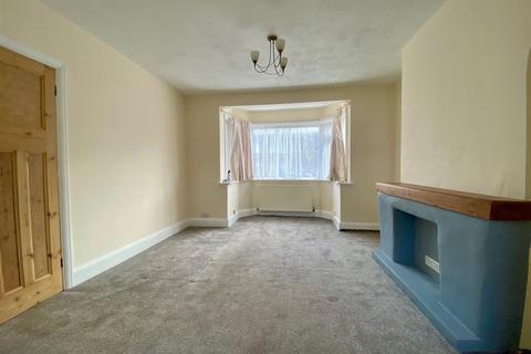 3 bedroom terraced house to rent, Guildford Road, Worthing