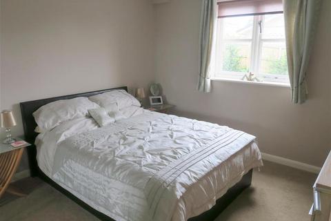 2 bedroom flat to rent, Lorna Doone, Somerset TA23