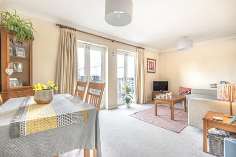 2 bedroom apartment to rent, Bolingbroke Walk Battersea SW11