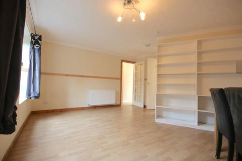 2 bedroom flat to rent, Drum Terrace, Edinburgh, EH7