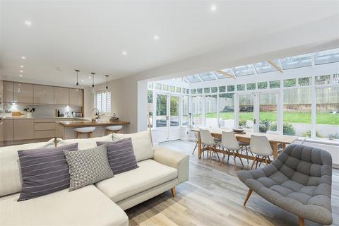 5 bedroom detached house for sale, Ridgewood Drive, Harpenden